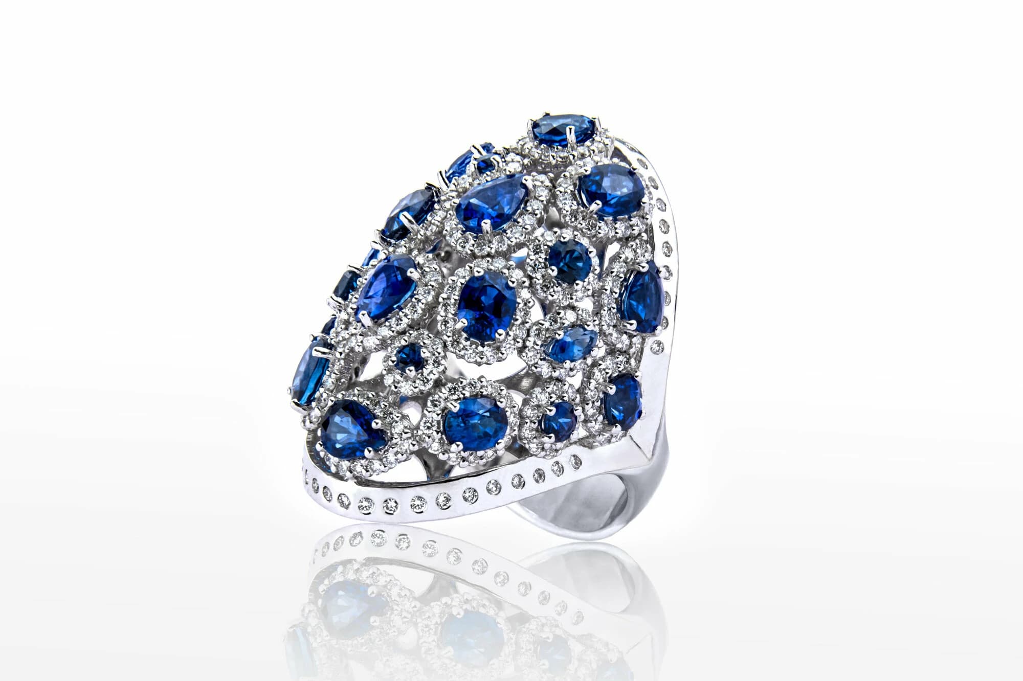 Jewellery photography by Visual Studios Plus — image 32